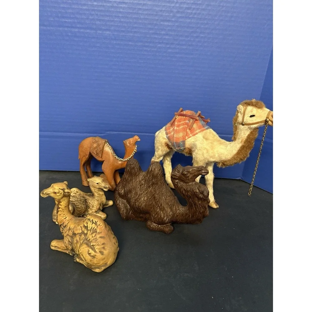 Vintage Fur Camel Figurine with Blanket & Brass Chain – Handcrafted Animal Decor